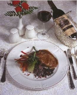 Auberge Lakeview Inn | 50 Rue Victoria, Knowlton, QC J0E 1V0, Canada | Phone: (450) 243-6183