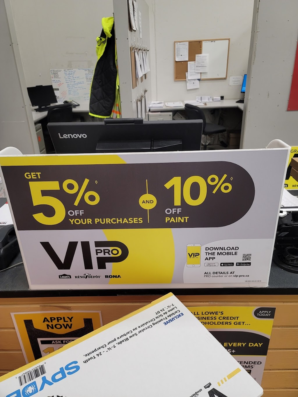 Pro Desk at Lowes | 3849 Mayor Magrath Dr S, Lethbridge, AB T1K 8A8, Canada | Phone: (403) 634-7835