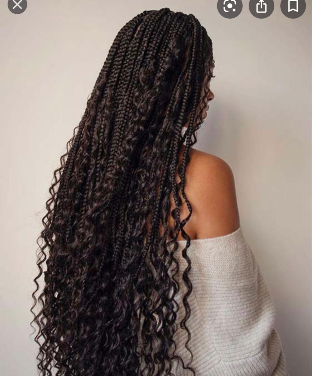 Kweennbraidz | 43 Erin Woods Dr SE, Calgary, AB T2B 2R9, Canada | Phone: (587) 707-3645