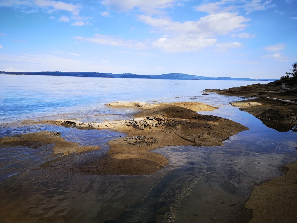 Roberts Memorial Provincial Park | 3122 Yellow Point Rd, Ladysmith, BC V9G 1C5, Canada | Phone: (250) 474-1336
