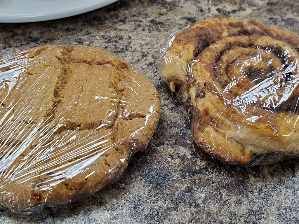 Maple House Bakery & Cafe | 76 Ellis Ave, OLeary, PE C0B 1V0, Canada | Phone: (902) 859-2774