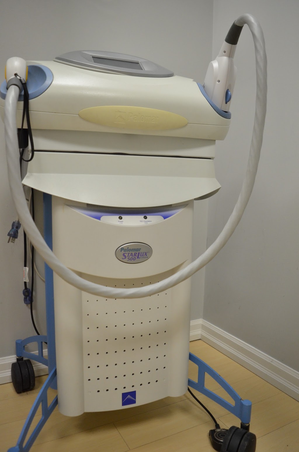 New You Medical Spa and Laser Clinic Burlington | 3480 Fairview St, Burlington, ON L7N 2R5, Canada | Phone: (905) 637-8504