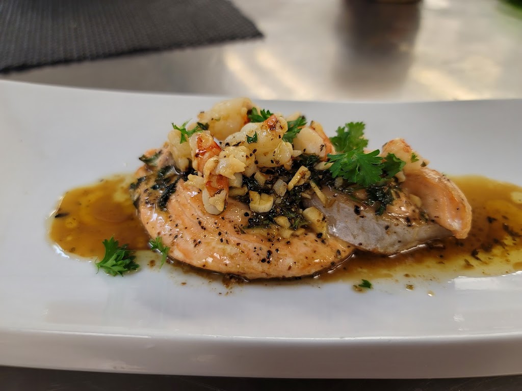 Eshas Eats | 939 2nd Line, Hagersville, ON N0A 1H0, Canada | Phone: (519) 802-1160