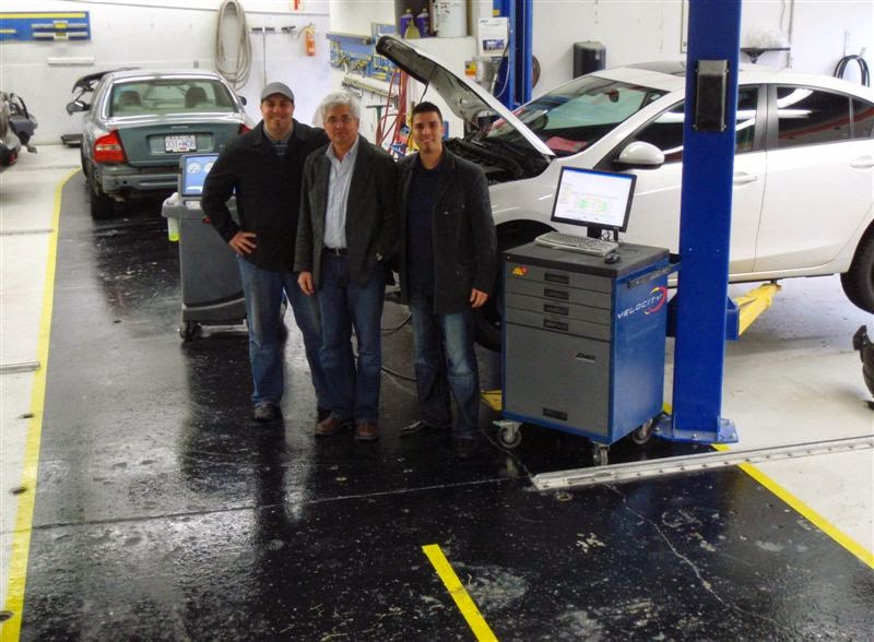 Marks Auto Body (Bby) Ltd | 7070 Randolph Ave, Burnaby, BC V5J 4W6, Canada | Phone: (604) 438-5544