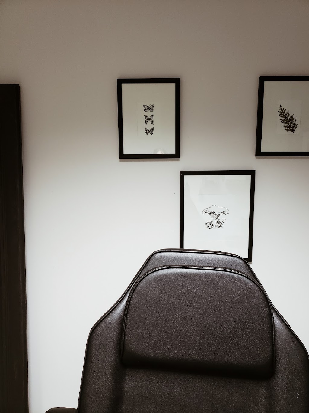 Carbon Creek Tattoo | 106 Centennial St, Sparwood, BC V0B 2G0, Canada | Phone: (306) 690-3790
