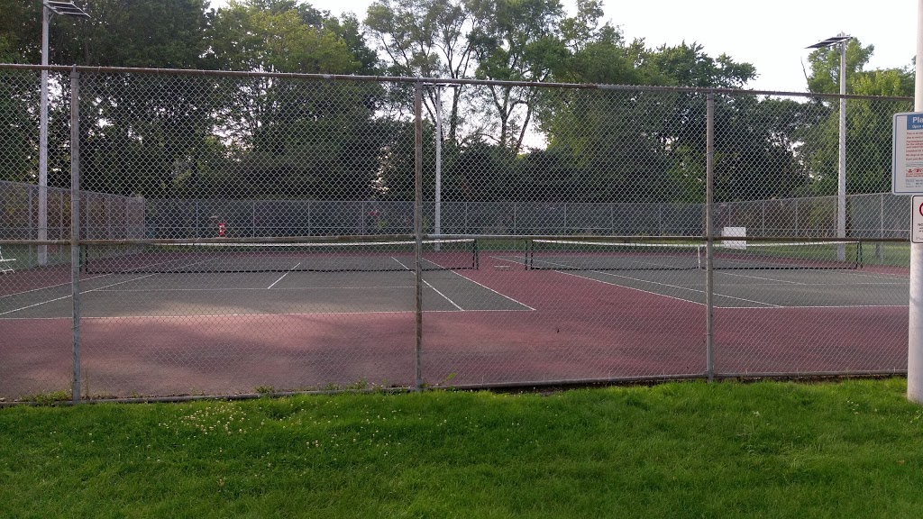 Westacres Park | 2166 Westfield Dr, Mississauga, ON L4Y 1P7, Canada | Phone: (905) 615-4311