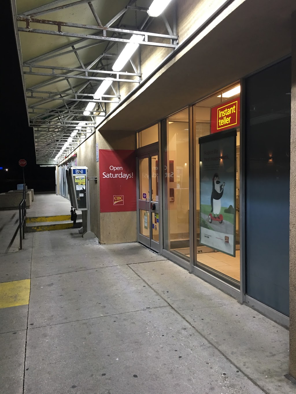 CIBC Branch with ATM | 666 Burnhamthorpe Rd, Etobicoke, ON M9C 2Z4, Canada | Phone: (416) 621-1929