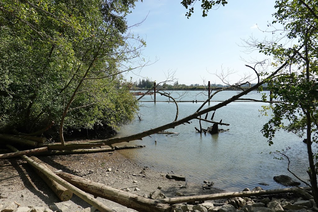 Fraser Foreshore Trail | Unnamed Road, Burnaby, BC V5J 5L8, Canada