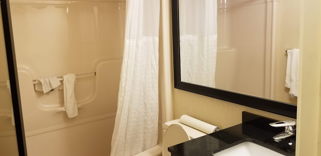 Comfort Inn | 183 Centennial Pkwy N, Hamilton, ON L8E 1H8, Canada | Phone: (905) 560-4500