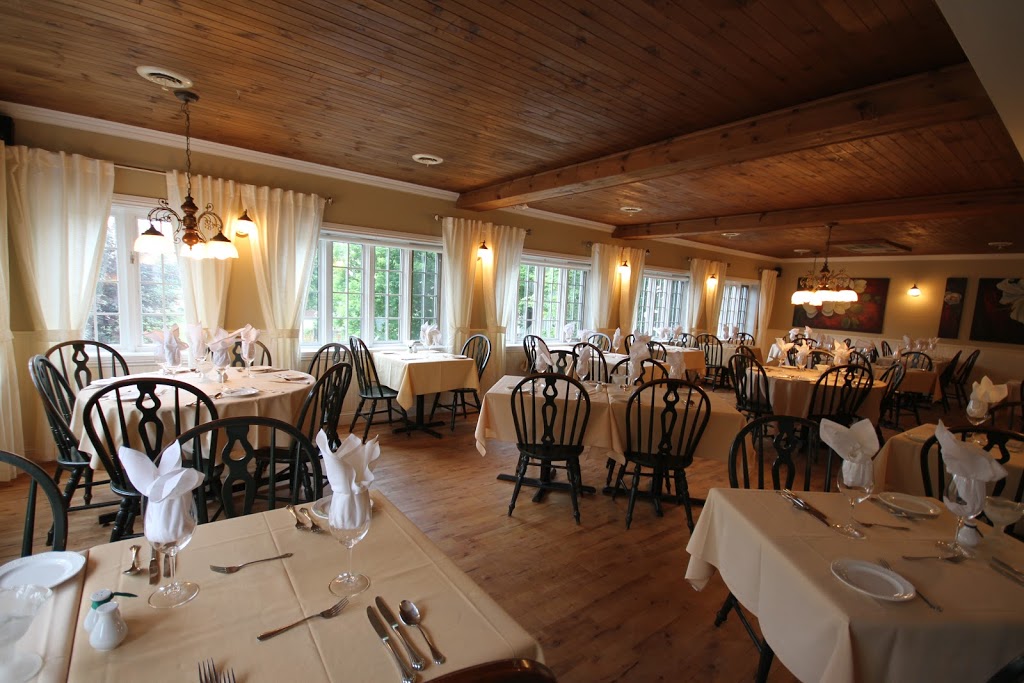 La Maison Verte | 16981 Boul Gouin O, Sainte-Geneviève, QC H9H 1E6, Canada | Phone: (514) 696-6308