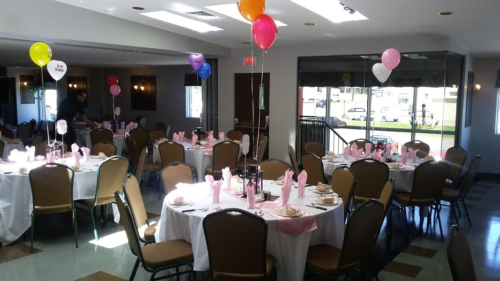 Resto-Pub Ryna | 4300 Boulevard Guillaume-Couture, Lévis, QC G6W 6N1, Canada | Phone: (418) 833-8677