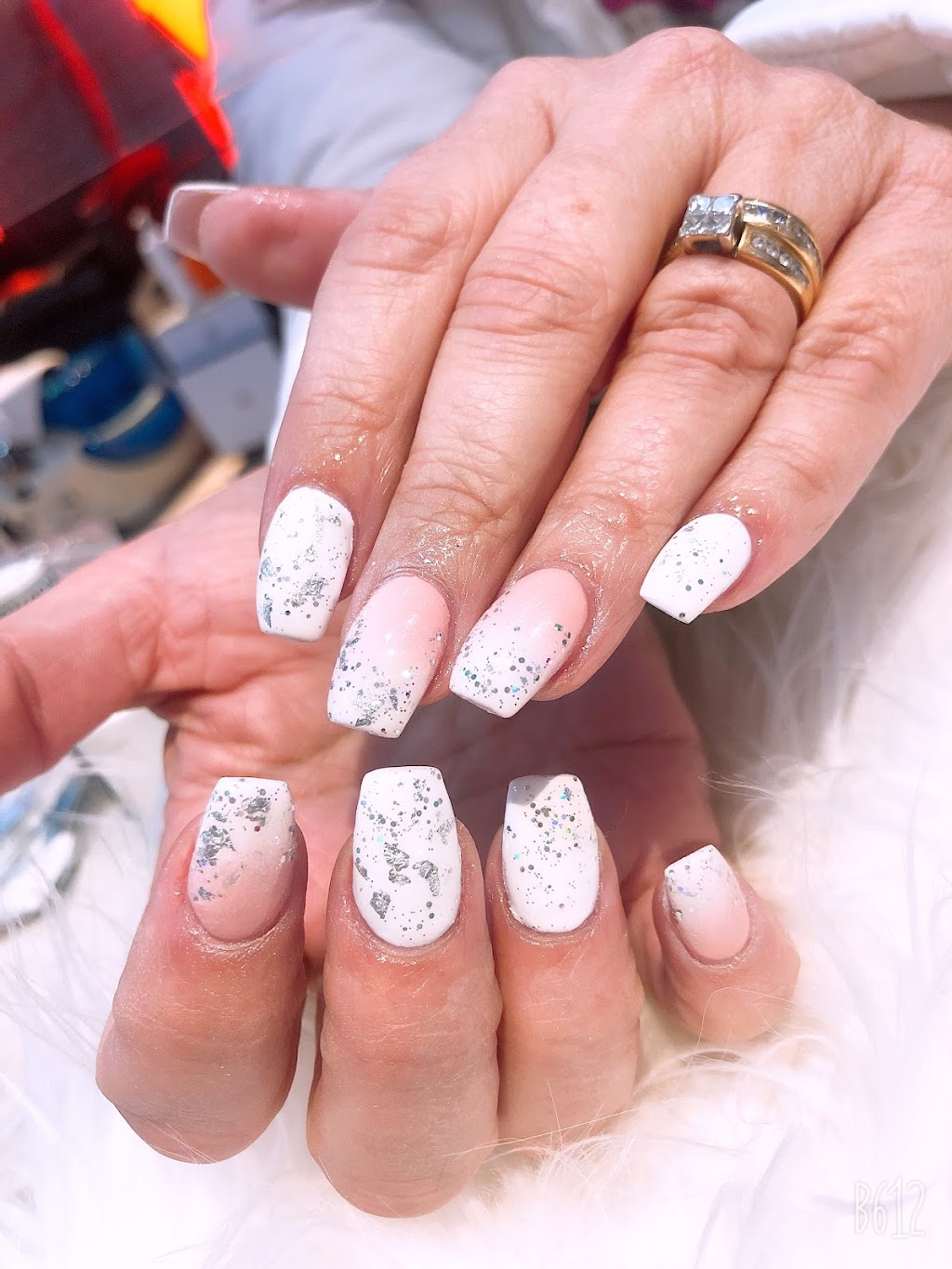 Shellac Nails & Spa | 1383 Wilson Rd N #4b, Oshawa, ON L1K 2Z5, Canada | Phone: (905) 721-8881