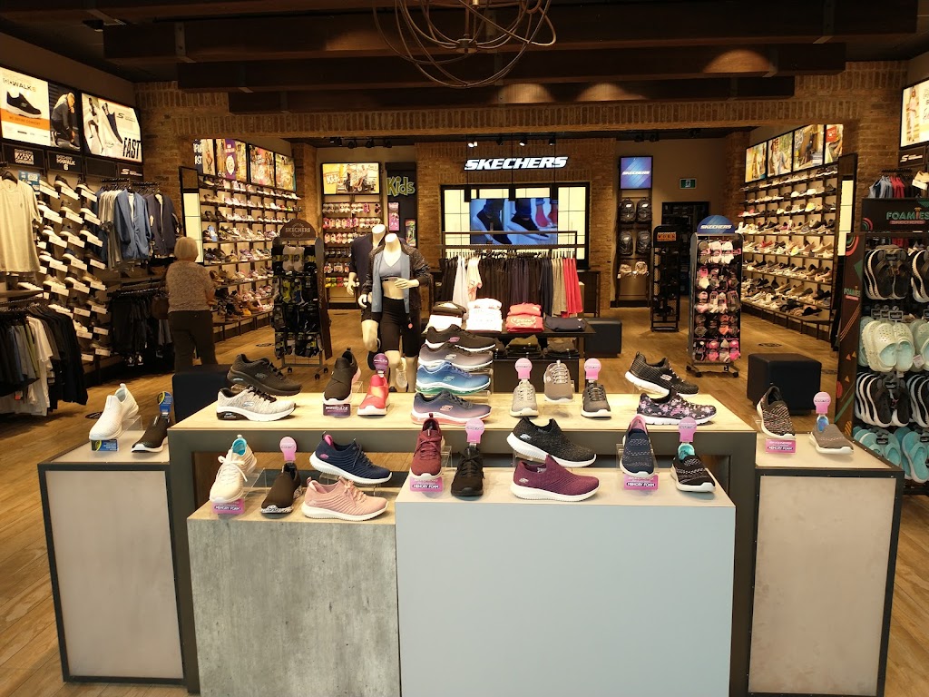 SKECHERS Retail | 419 King St W #4070, Oshawa, ON L1J 2K5, Canada | Phone: (289) 240-0693