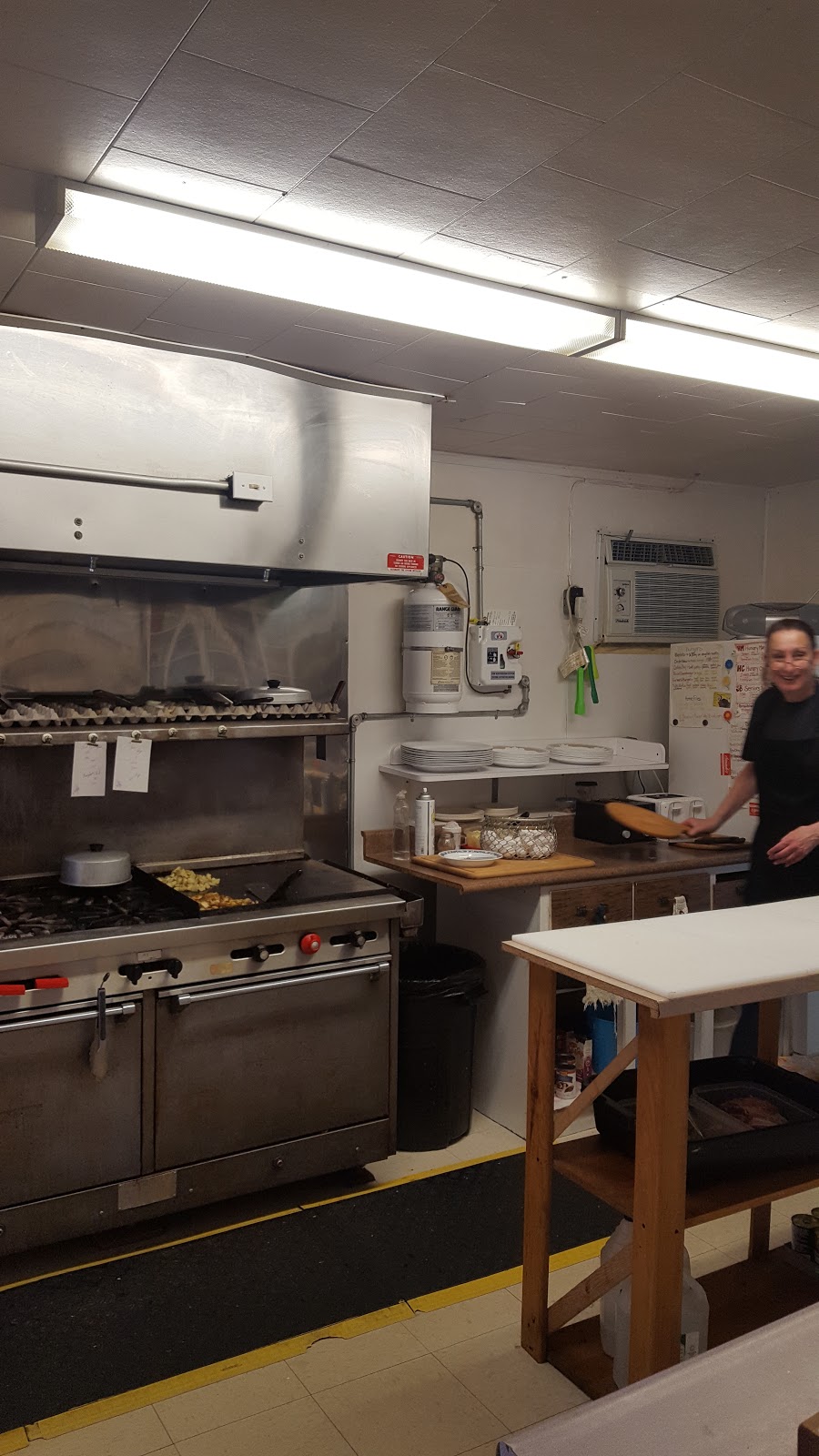 Sherrys Country Corner Cafe | 18707 Kent Bridge Rd, Morpeth, ON N0P 1X0, Canada | Phone: (519) 674-1591