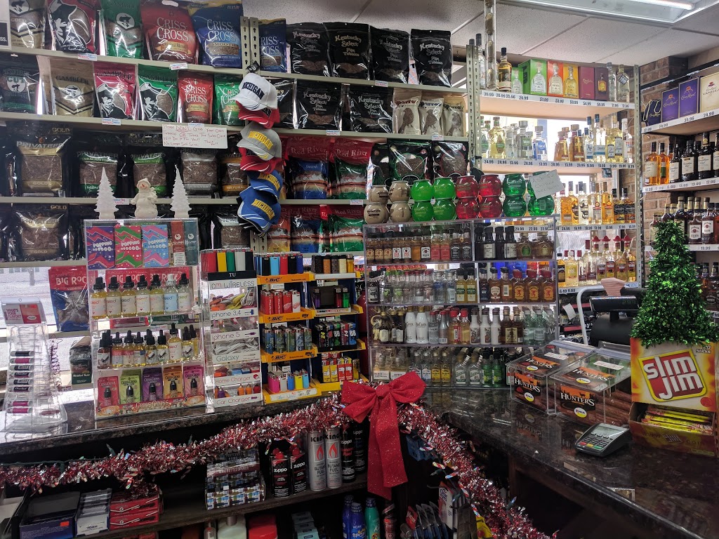 Uptown Dannys liquor | 650 Pointe Tremble Rd, Algonac, MI 48001, USA | Phone: (810) 794-1133