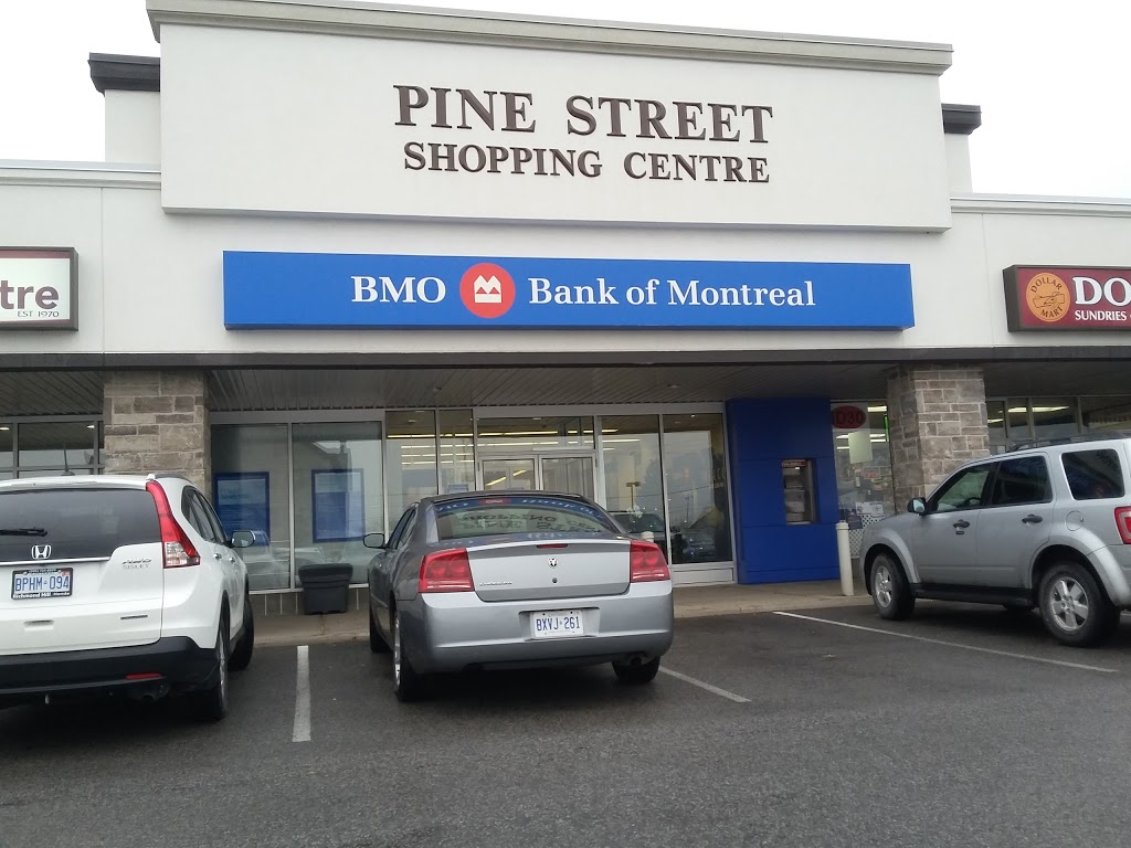 BMO Bank of Montreal | 9 Pine St N, Thorold, ON L2V 3Z9, Canada | Phone: (905) 641-7847