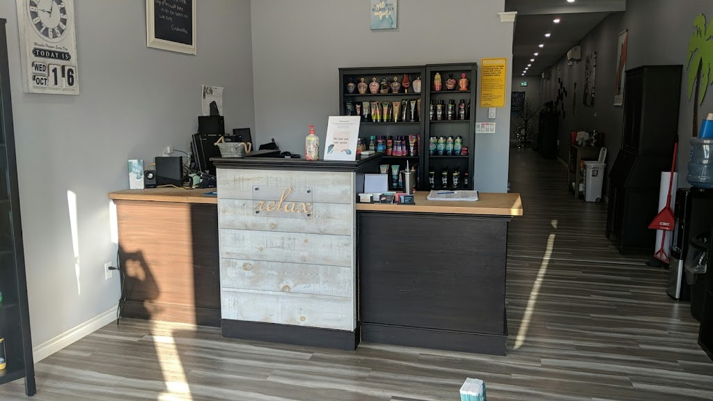Relax With Us Tanning Salon | 579 Unit A Main St, Kingston, NS B0P 1R0, Canada | Phone: (902) 242-4400