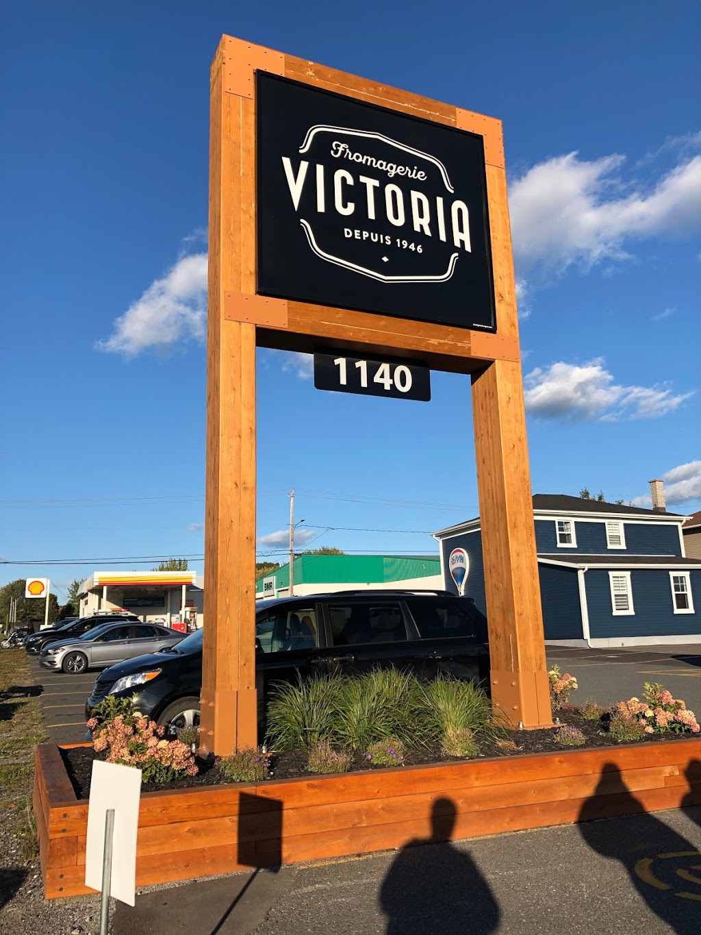 Fromagerie Victoria | 1140 Avenue St Edouard, Plessisville, QC G6L 3L4, Canada | Phone: (819) 362-8844