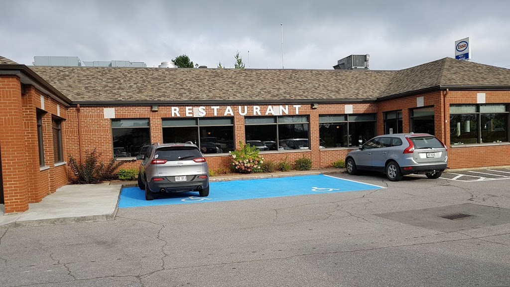 Le Chavigny | 11 Rue des Pins, Deschambault, QC G0A 1S0, Canada | Phone: (418) 286-4959