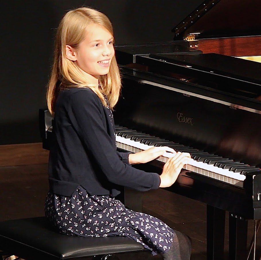 Vivace Music | 560 Lake Newell Crescent SE, Calgary, AB T2J 3L6, Canada | Phone: (403) 461-2599
