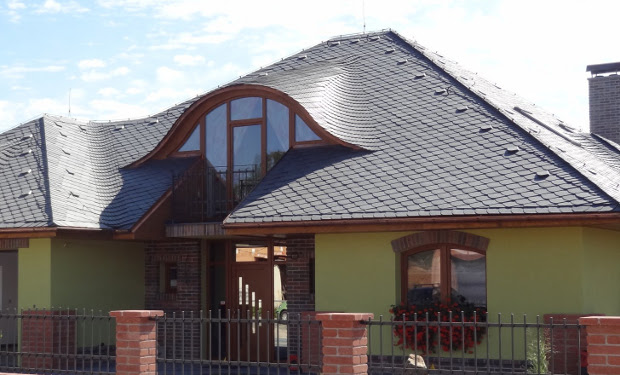 Alpine Roofing | 31 Carlaw Ave, Toronto, ON M4M 2R6, Canada | Phone: (416) 469-1939
