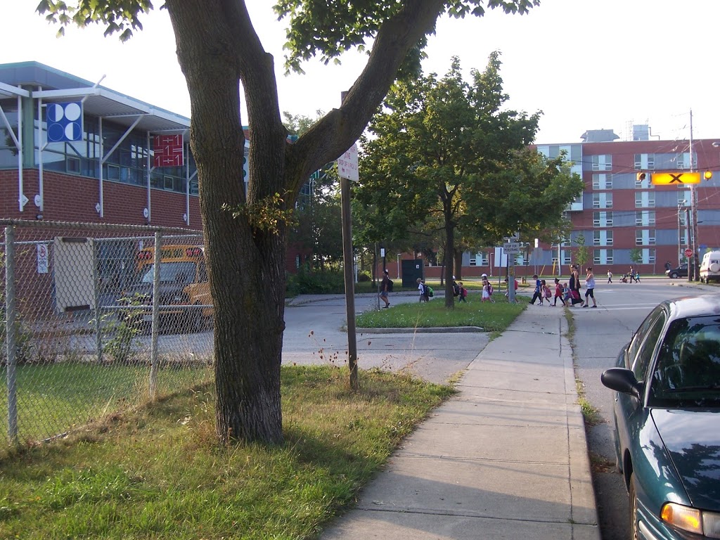 Twentieth Street Junior School | 3190 Lake Shore Blvd W, Etobicoke, ON M8V 1L8, Canada | Phone: (416) 394-7810