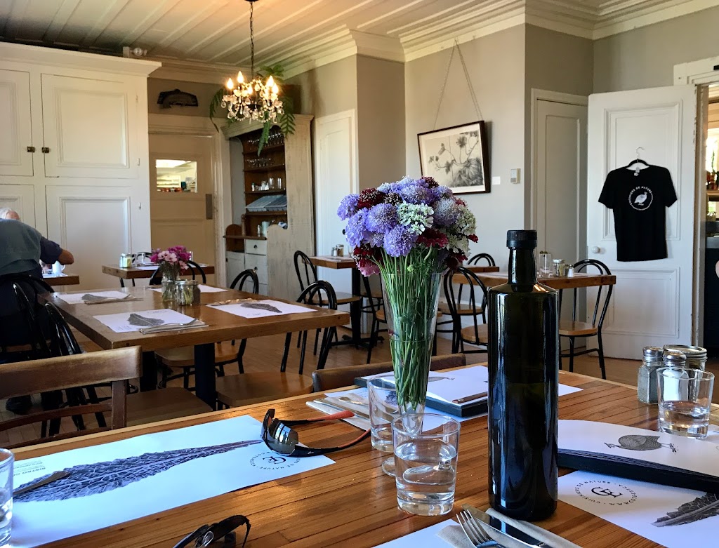Café Bistro Côté Est | 76-88 QC-132, Kamouraska, QC G0L 1M0, Canada | Phone: (418) 308-0739