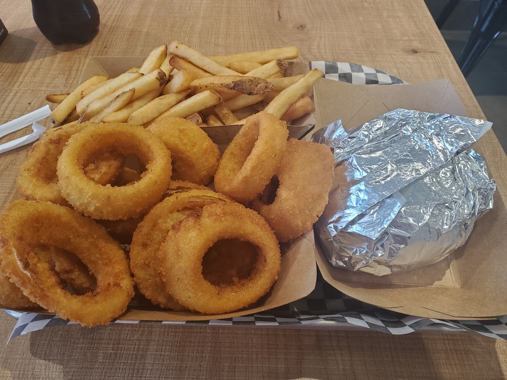 Burger Shack | 45800 Promontory Rd Unit 105, Chilliwack, BC V2R 5Z5, Canada | Phone: (604) 824-6833