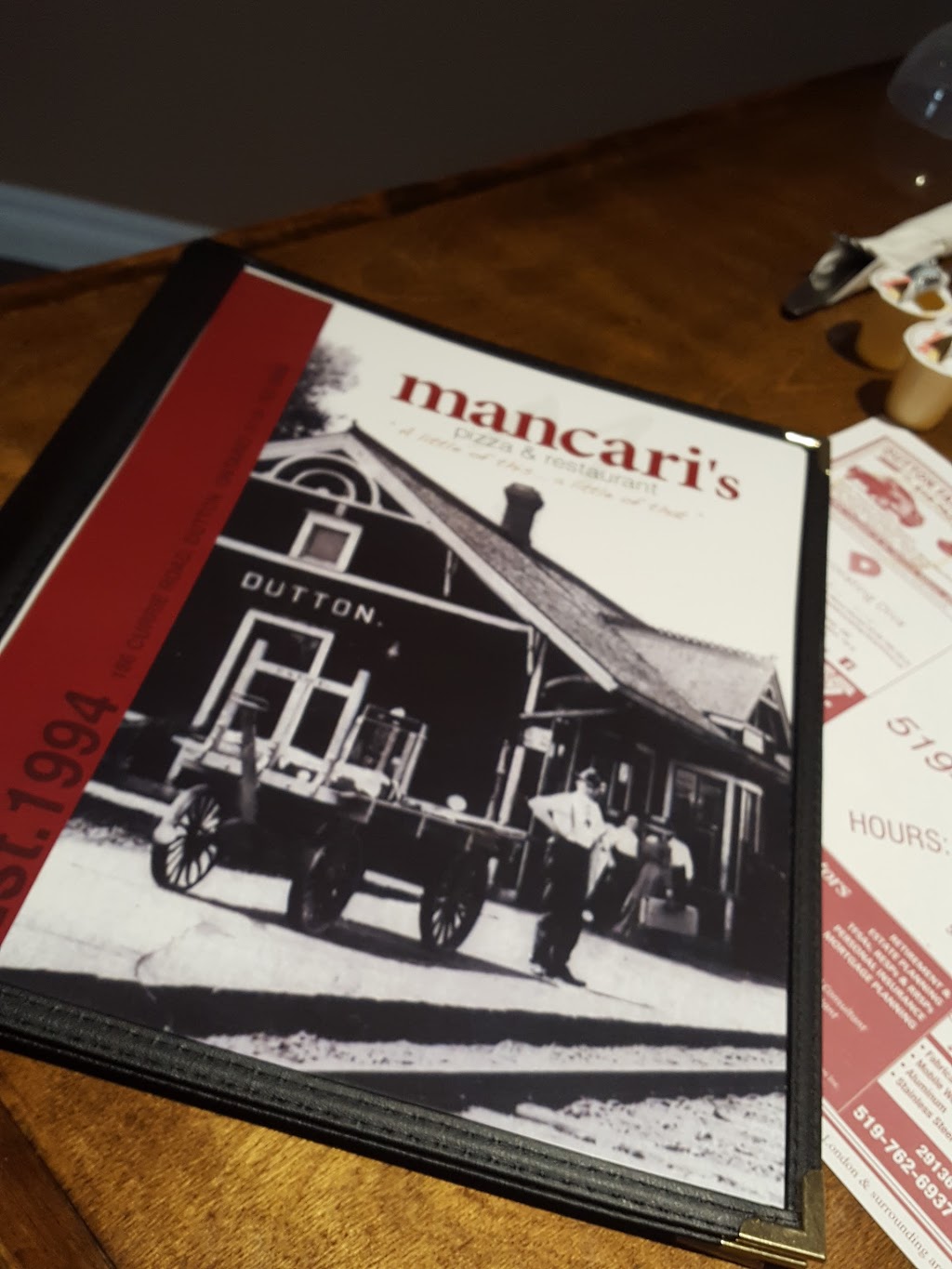 Mancaris Pizza & Restaurant | 184 Currie Rd, Dutton, ON N0L 1J0, Canada | Phone: (519) 762-2660