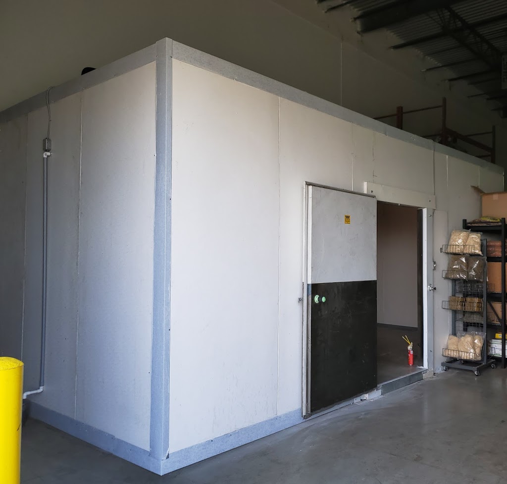 Exotic Feeders Inc ™ | 1550 Yorkton Ct Unit 4, Burlington, ON L7P 5B7, Canada