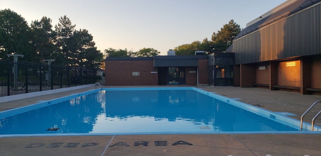 Pleasantview Outdoor Pool | 545 Van Horne Ave, North York, ON M2J 4S8, Canada | Phone: (416) 395-6681