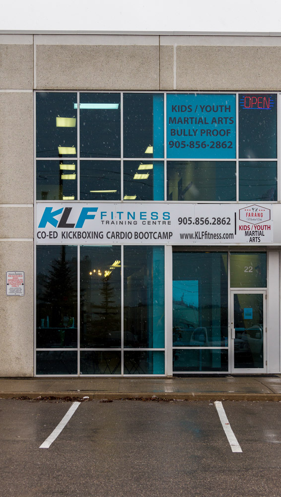 Farang Martial Arts - Vaughan | 2021 Williams Pkwy #2, Brampton, ON L6S 5T4, Canada | Phone: (416) 616-5575