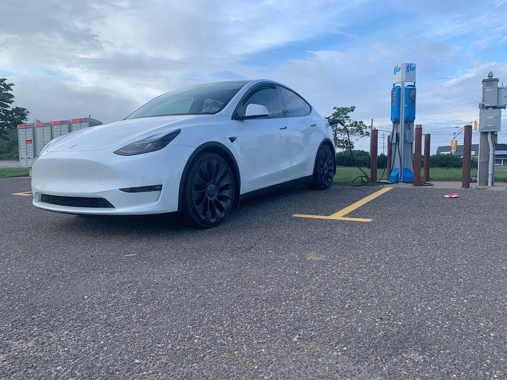 Flo Charging Station | 490 NS-303, Digby, NS B0V 1A0, Canada | Phone: (844) 825-3356
