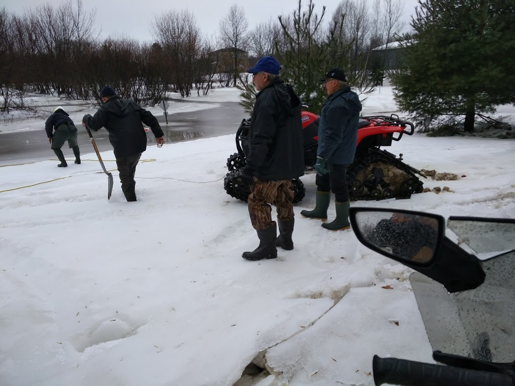 Pont Famille Beshro | 1055 Rue Notre Dame N, Sainte-Marie, QC G6E 2L2, Canada