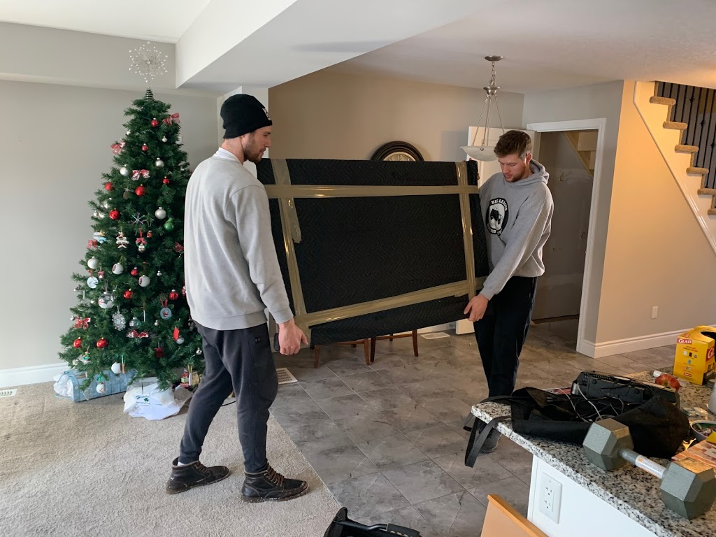 Big League Movers | 865 Parkway Dr, Cambridge, ON N3H 2W3, Canada | Phone: (519) 277-1077