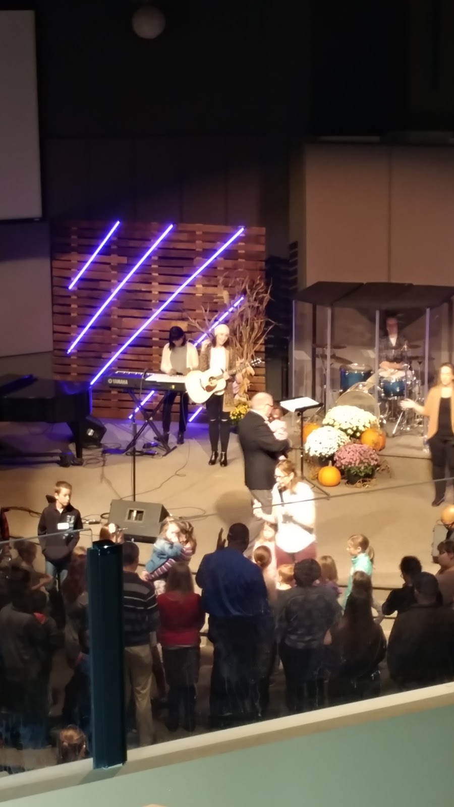 Royal View Church | 218 Clarke Rd, London, ON N5W 5E4, Canada | Phone: (519) 451-2170