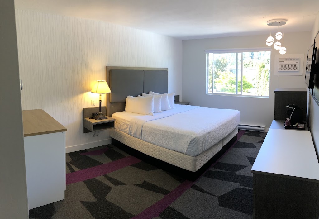 The Spot at Porpoise Bay | 5758 Wharf Ave, Sechelt, BC V0N 3A6, Canada | Phone: (604) 885-7844