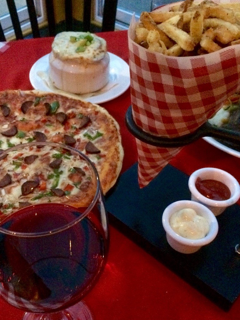 Le Bistro By Liz | 1333 South Park St, Halifax, NS B3J 2K9, Canada | Phone: (902) 423-8428