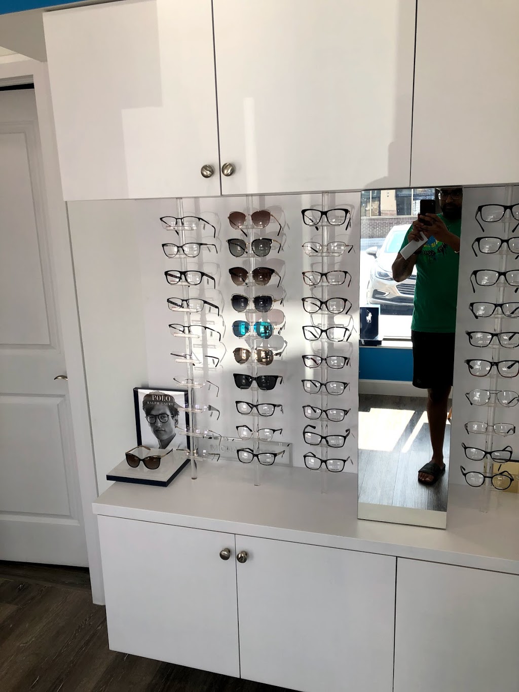 Toronto Optical & Vision Clinic | 66 Overlea Blvd Unit C3, East York, ON M4H 1C4, Canada | Phone: (416) 901-3535