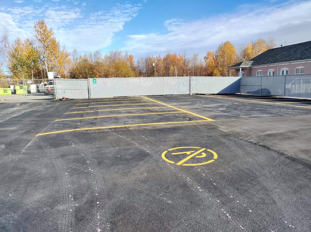Marquage et Lignes de stationnement- Marc Lignes | 142 Rue Patrick-Hackett, Granby, QC J2H 3B9, Canada | Phone: (514) 234-0262