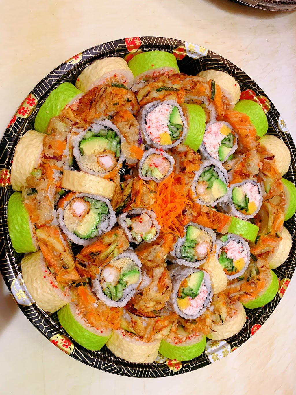 Sushi Enshoku | 1185 Boulevard Curé-Labelle Local 11, Blainville, QC J7C 4K6, Canada | Phone: (450) 419-3111