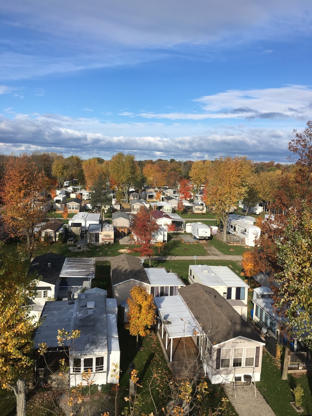 Green Haven Trailer Sales & Park | 52 Ontario St N, Grand Bend, ON N0M 1T0, Canada | Phone: (519) 238-7275