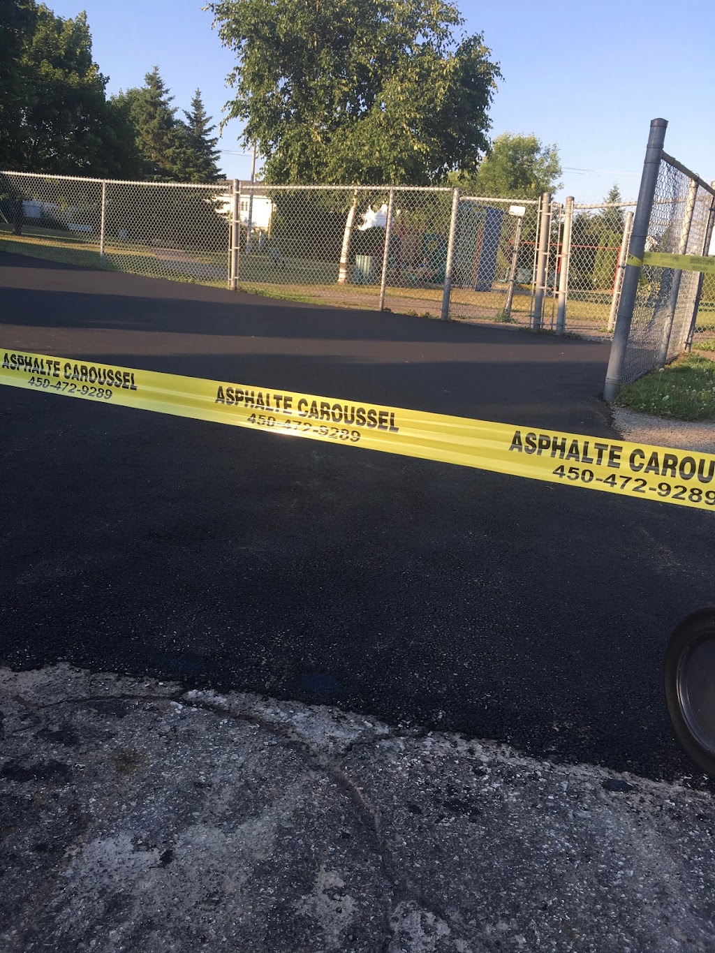 Asphalte Caroussel Inc | 8880 Rte Arthur Sauvé, Mirabel, QC J7N 2S8, Canada | Phone: (450) 472-9289