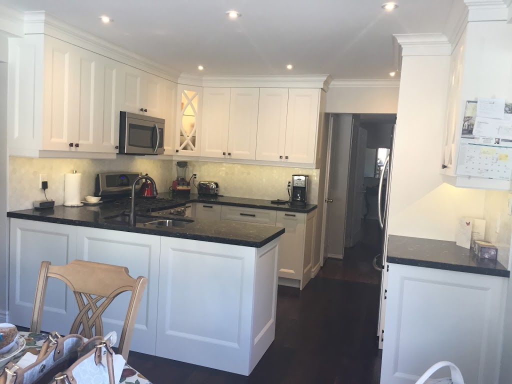 Perlan Kitchens | 932 Glenanna Rd, Pickering, ON L1V 5E6, Canada | Phone: (416) 890-8761