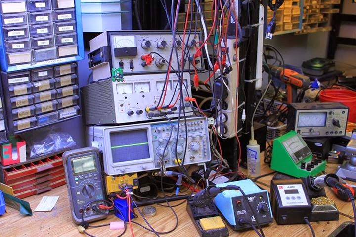 Centre de Reparation Electronique du Quebec | 3100 Boulevard de Mascouche, Mascouche, QC J7K 1Y4, Canada | Phone: (450) 417-0525