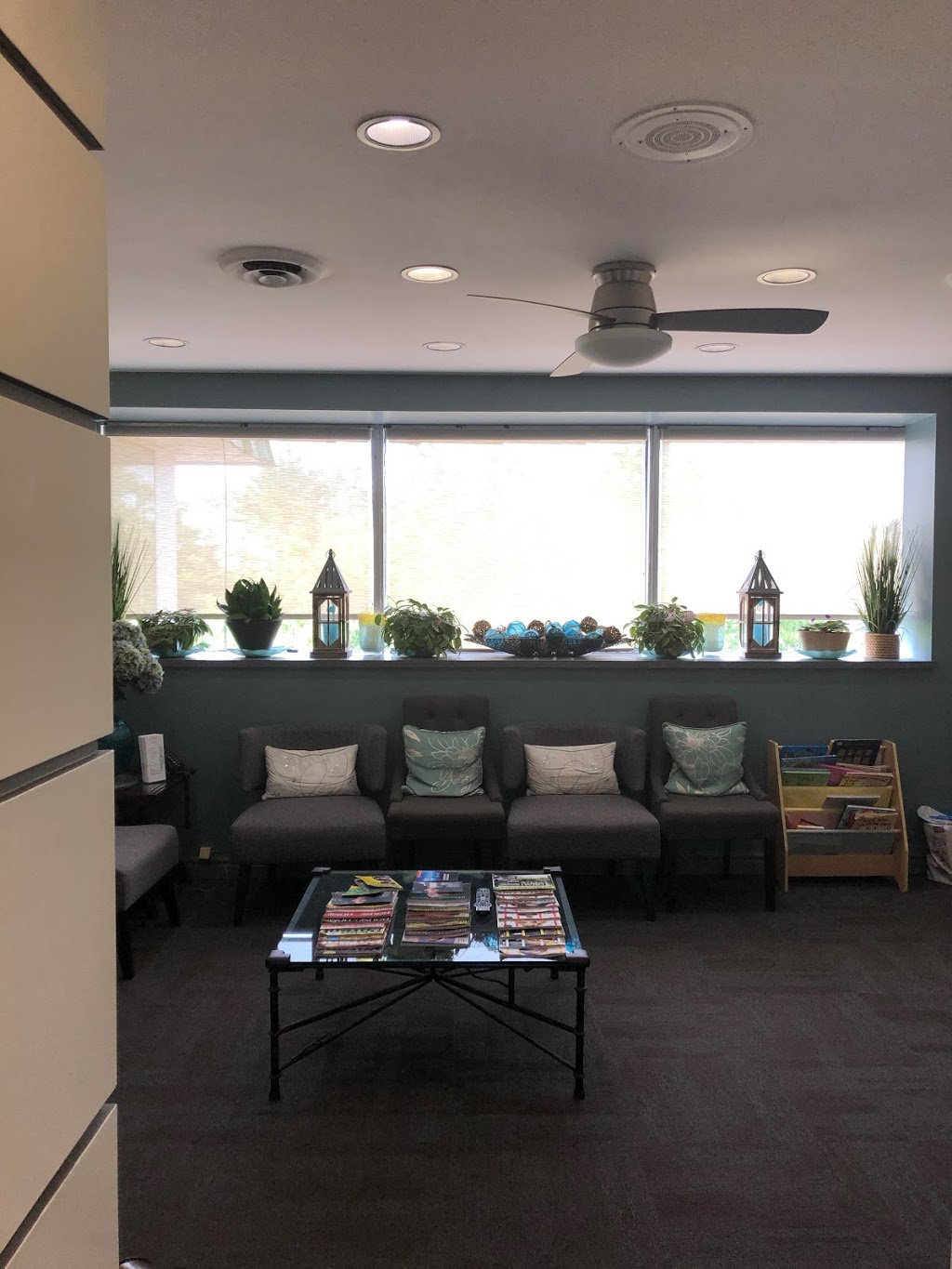 Underhill Dental | 51A Underhill Dr #207, North York, ON M3A 2J8, Canada | Phone: (416) 447-9511