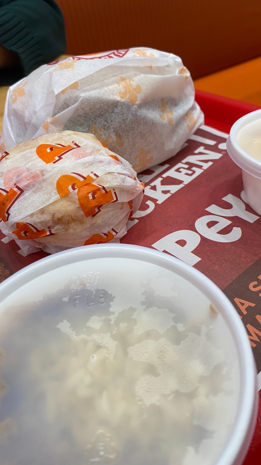 Popeyes Louisiana Kitchen | 20202 66 Ave #100, Langley City, BC V2Y 1P3, Canada | Phone: (604) 427-4711