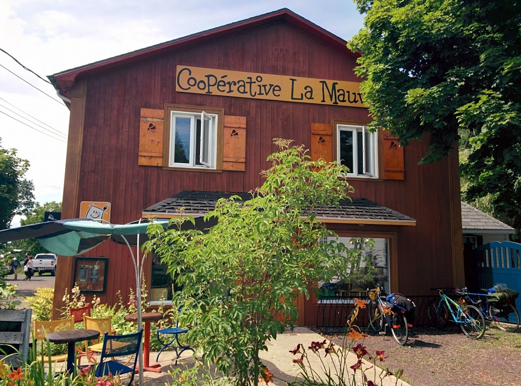 Coopérative La Mauve | 348 Rue Principale, Saint-Vallier, QC G0R 4J0, Canada | Phone: (418) 884-2888