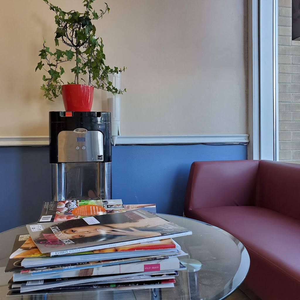 Fig Nails & Spa Lounge | 3856 Bloor St W, Etobicoke, ON M9B 1L1, Canada | Phone: (416) 207-8857