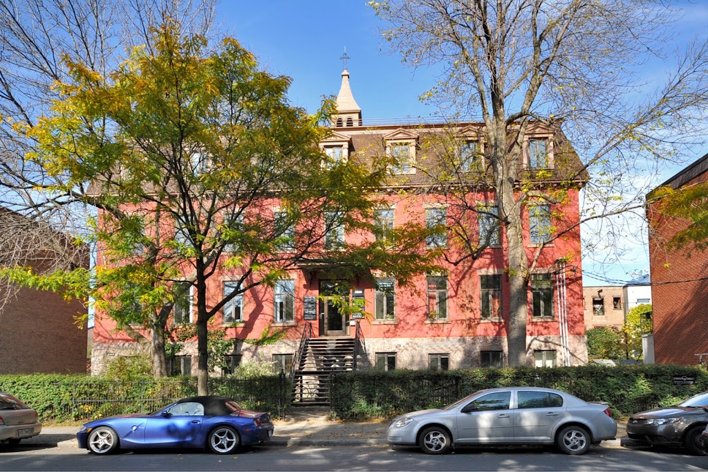 Agence Immobilière Centrale | 2325 Rue Centre bureau 304, Montréal, QC H3K 1J6, Canada | Phone: (514) 678-1734